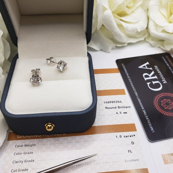 14K Solid White Gold 2 Carats Moissanite Stud Earrings D-FL - Picture 3 of 7